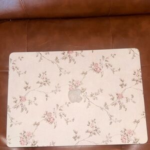 Apple Floral Laptop Case in Cream and Pink